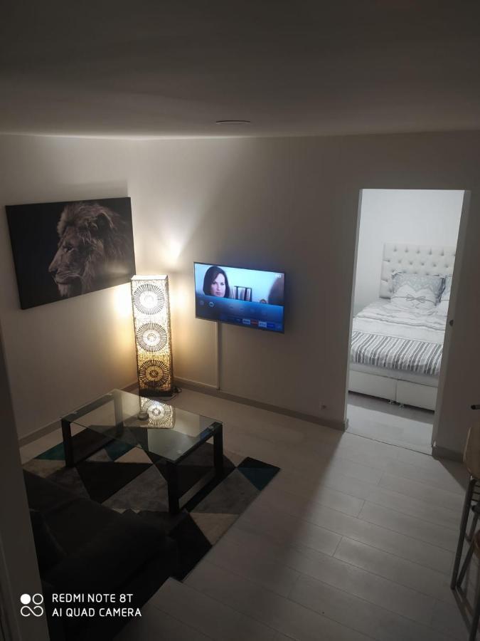Charmant Appartement Design Blois Exterior photo